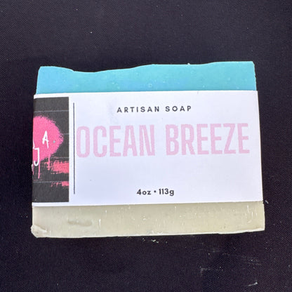 Ocean breeze aritsan soap, made in California, Smells like a fresh ocean day